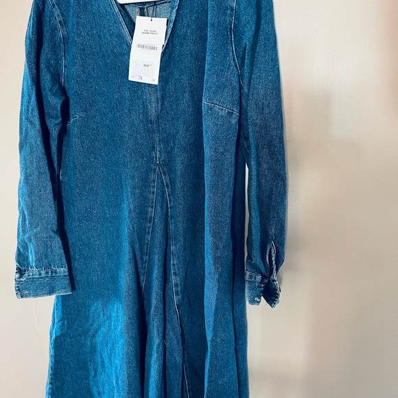 Denim dress size Medium. - Picture 4 of 4